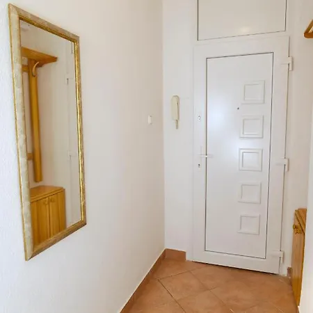 Appartamento Panorama Apartman *
